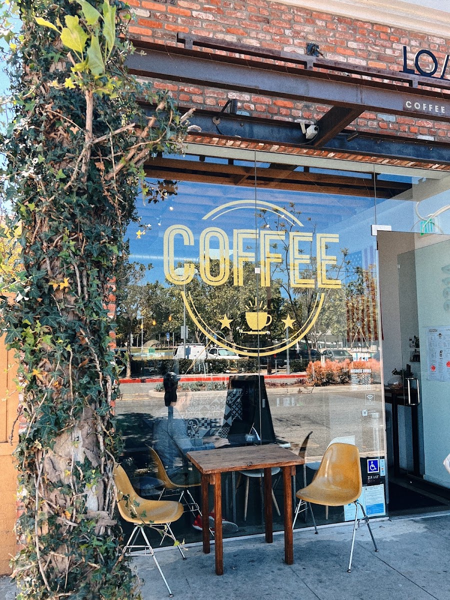 Lo/cal Coffee & Market